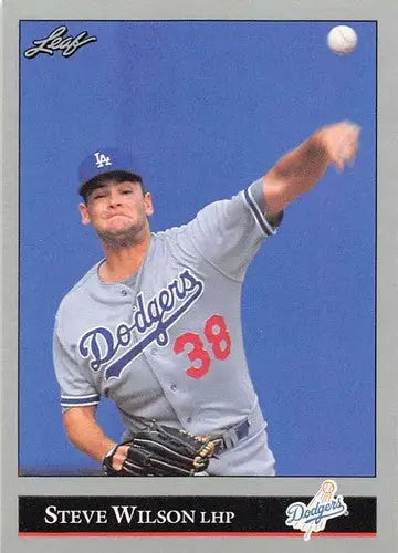 Original gloss Steve Wilson baseball card from 1992 Leaf NM-MT Dodgers ID 73507