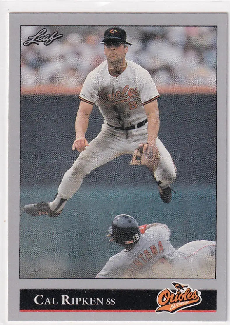 1992 LEAF #52 CAL RIPKEN- BALTIMORE ORIOLES