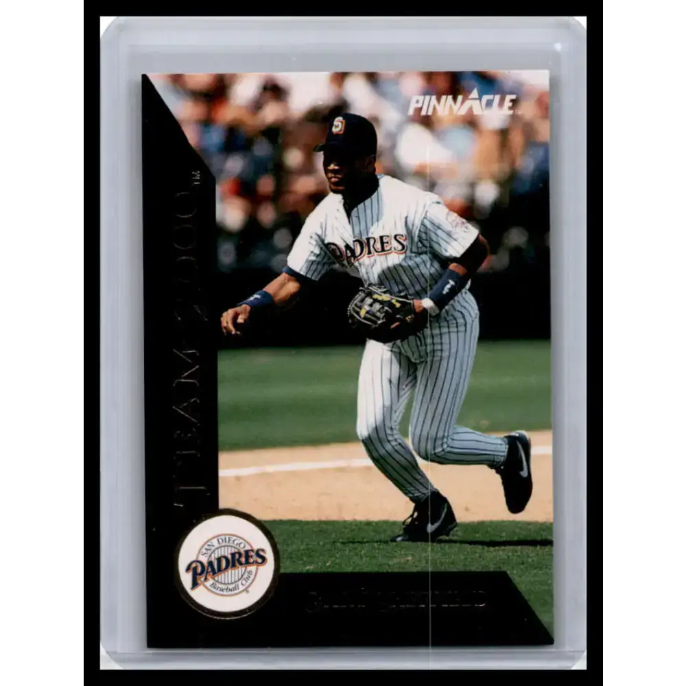 1992 Pinnacle #59 Gary Sheffield NM-MT San Diego Padres Baseball Card - Baseball Card Single