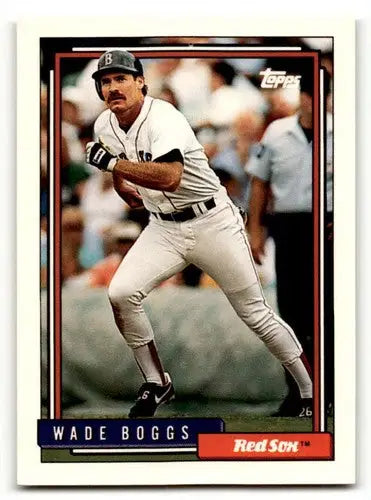 1992 Topps #10 Wade Boggs Boston Red Sox Baseball Cards EX/NM ID:55886 - Baseball Card Single