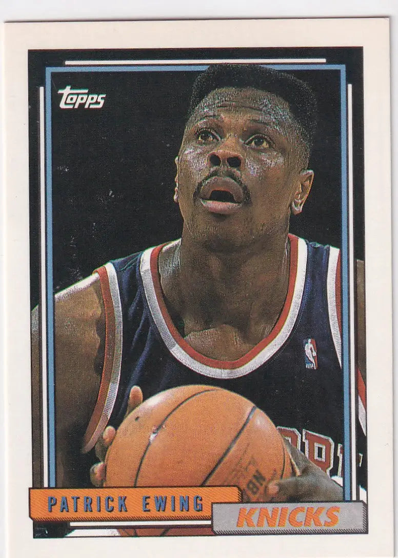 1992 TOPPS #66 PATRICK EWING- NEW YORK KNICKS