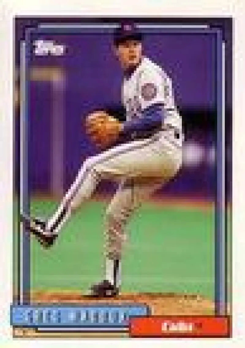 1992 Topps Micro #580 Greg Maddux NM-MT Chicago Cubs Baseball Card - Baseball Card Single