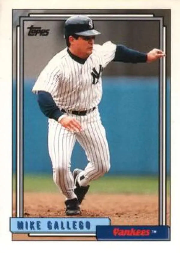 1992 Topps Traded #38T Mike Gallego NM-MT New York Yankees Baseball Card - Baseball Card Single