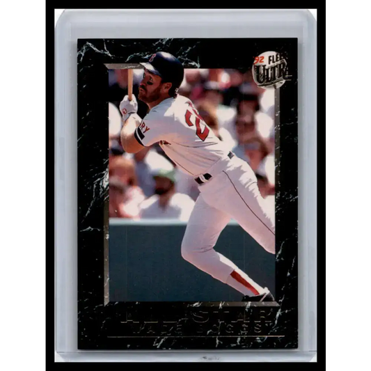 1992 Ultra #4 Wade Boggs NM-MT Boston Red Sox Baseball Card - Baseball Card Single
