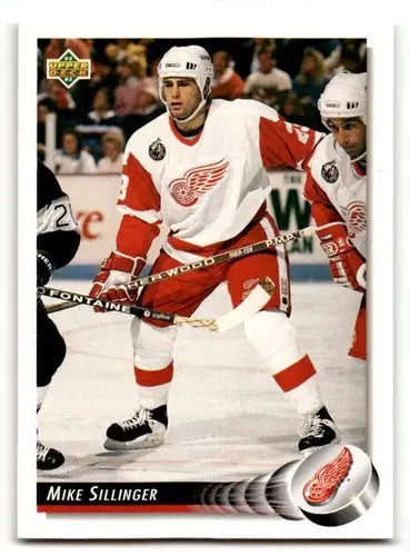 Original gloss hockey trading card of Mike Sillinger from 1992 Upper Deck series