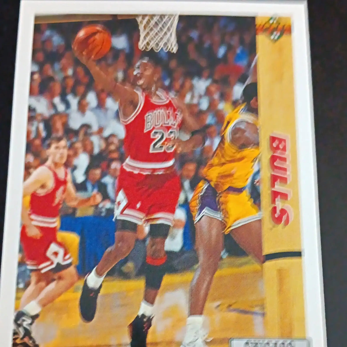 1992 Upper Deck - Michael Jordan Chicago Bulls #44. NBA. NRMT+ - Basketball Card Single