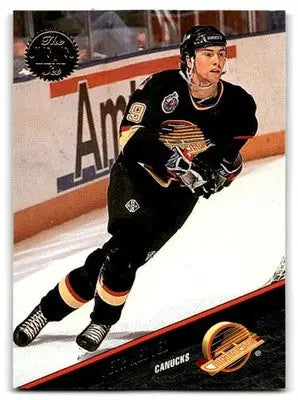 1993-94 Leaf #78 Petr Nedved - Hockey Card Single
