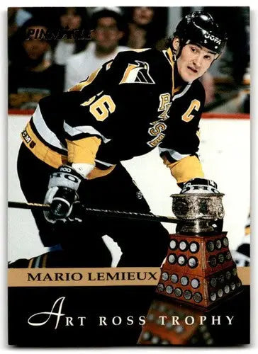 1993-94 Pinnacle #230 Mario Lemieux NM Near Mint Penguins AW ID:43424 - Hockey Card Single