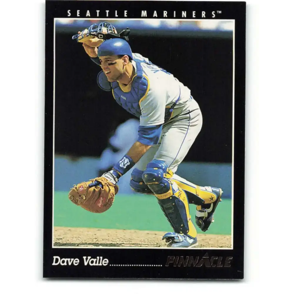 1993 Pinnacle #179 Dave Valle NM-MT Seattle Mariners Baseball Card - Baseball Card Single
