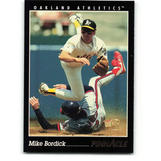 1993 Pinnacle #85 Mike Bordick NM-MT Oakland Athletics Baseball Card - Baseball Card Single