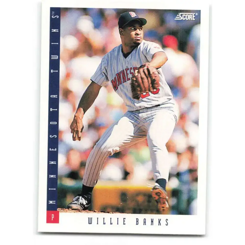 1993 Score #235 Willie Banks NM-MT Minnesota Twins Baseball Card - Baseball Card Single