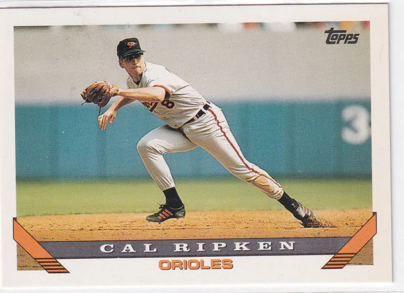 1993 TOPPS #300 CAL RIPKEN- BALTIMORE ORIOLES