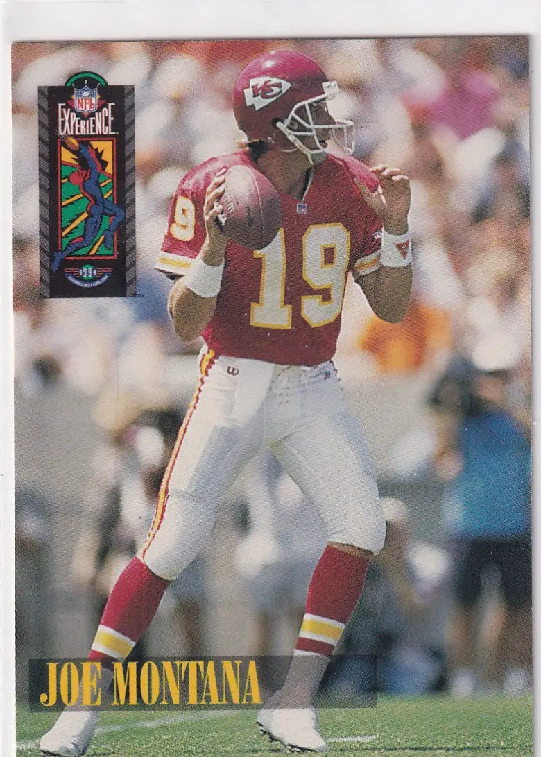 1994 CLASSIC #43 JOE MONTANA EXPERIENCE- KANSAS CITY CHIEFS - Football Card Single