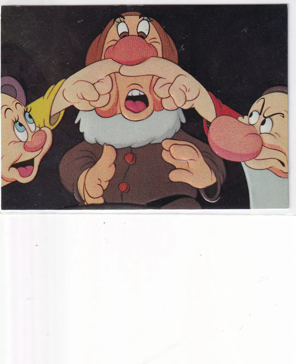 1994 SKYBOX WALT DISNEY SNOW WHITE #F8 SNEEZY EMBOSSED- DISNEY
