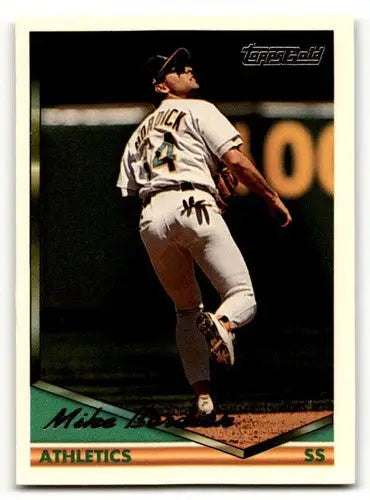Original gloss baseball card of Mike Bordick Oakland Athletics from 1994 Topps