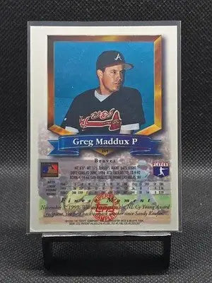 1994 Topps Superstar Sampler - Topps Finest Greg Maddux #209 - Baseball Card Single