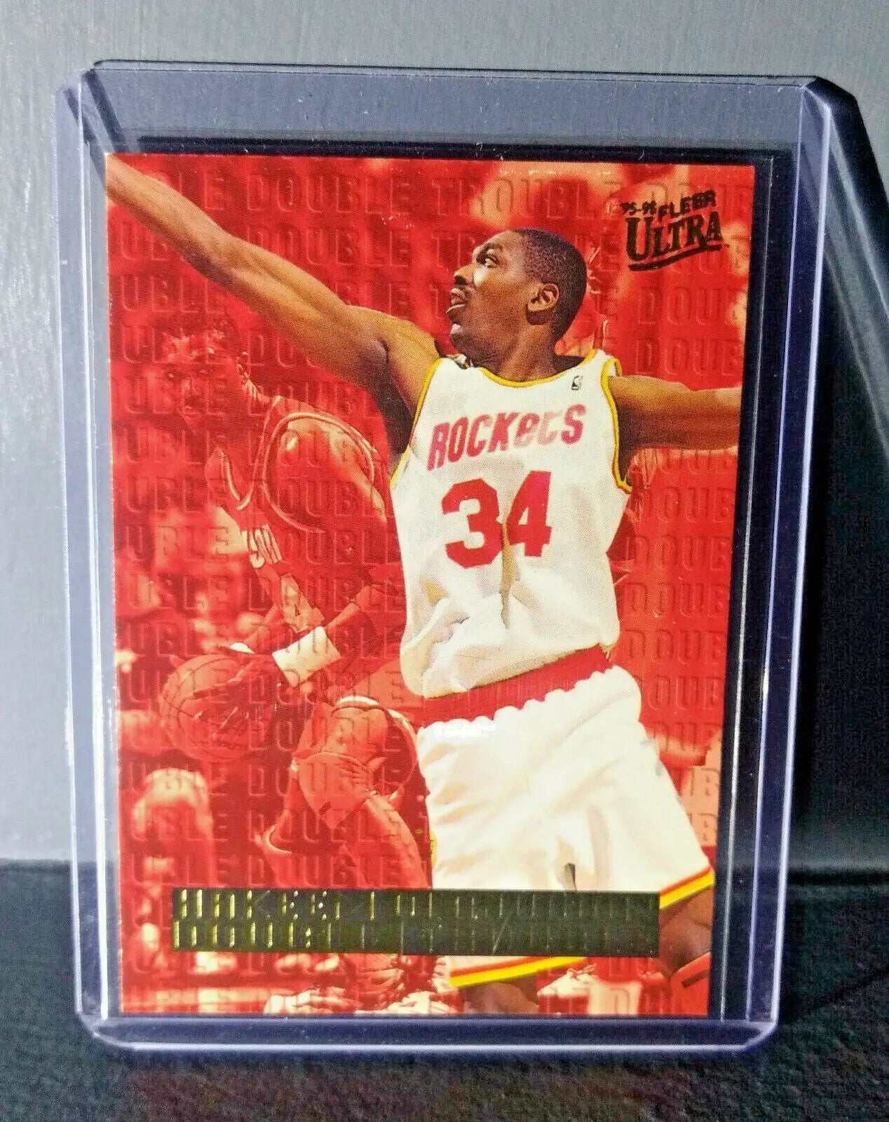 1995-96 Hakeem Olajuwon Fleer Ultra Double Trouble #5 Basketball Card
