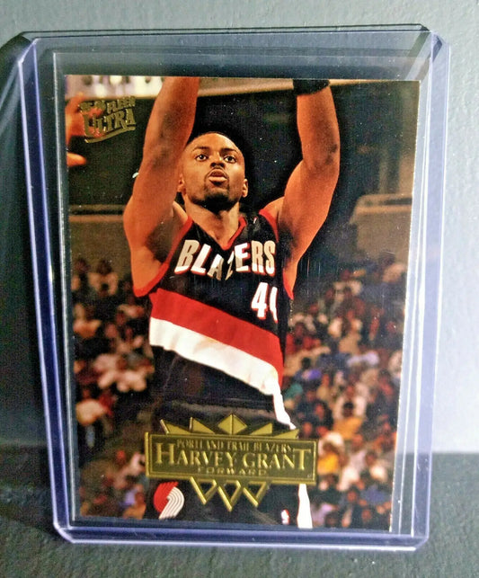 1995-96 Harvey Grant Fleer Ultra #148 Basketball Card - Basketball Card Single