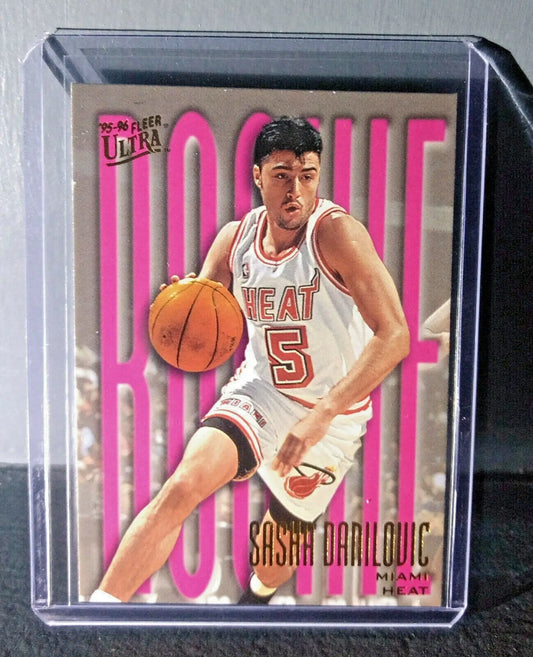 1995-96 Sasha Danilovic #270 Fleer Ultra Rookie Basketball Card - Basketball Card Single