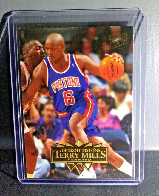 1995-96 Terry Mills Fleer Ultra #55 Basketball Card - Basketball Card Single