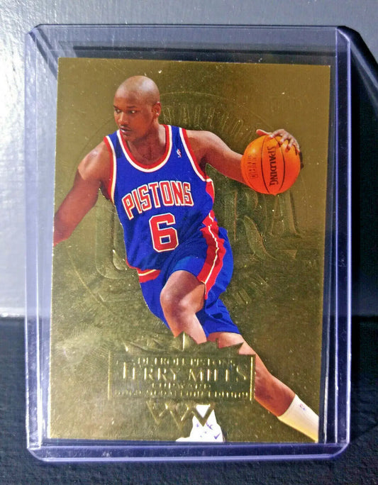 1995-96 Terry Mills Fleer Ultra Gold Medallion #55 Basketball Card - Basketball Card Single