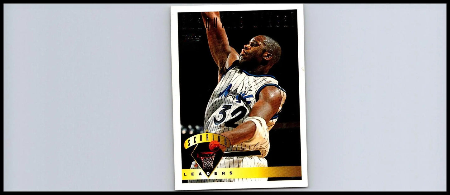 1995-96 Topps #6 Shaquille O’Neal trading card featuring the basketball star