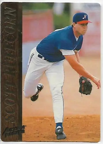 Baseball card of Scott Ruffcorn featuring original gloss in NM-MT condition