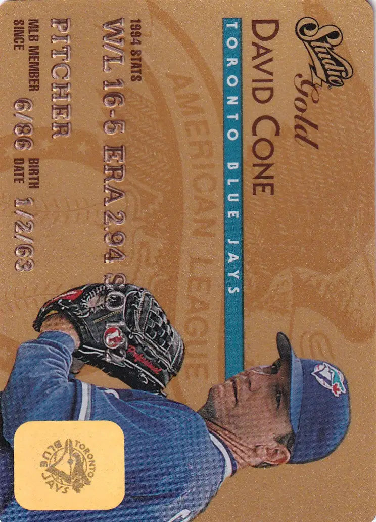 Baseball card of David Cone in throwing motion from 1995 Leaf Studio Baseball Gold series