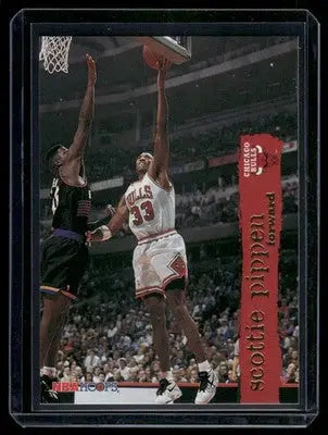 1995 SkyBox Hoops Scottie Pippen #24 Basketball - Basketball Card Single