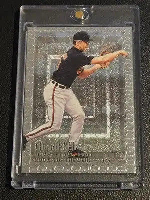 1995 Topps Embossed #113 Cal Ripken Jr. - Baseball Card Single
