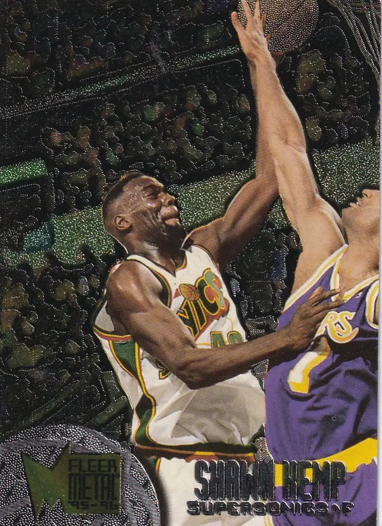 1996 FLEER #192 SHAWN KEMP METAL- SEATTLE SUPER SONICS - Basketball Card Single