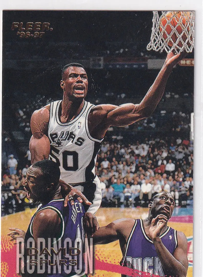 1996 SKYBOX #100 DAVID ROBINSON- SAN ANTONIO SPURS - Basketball Card Single