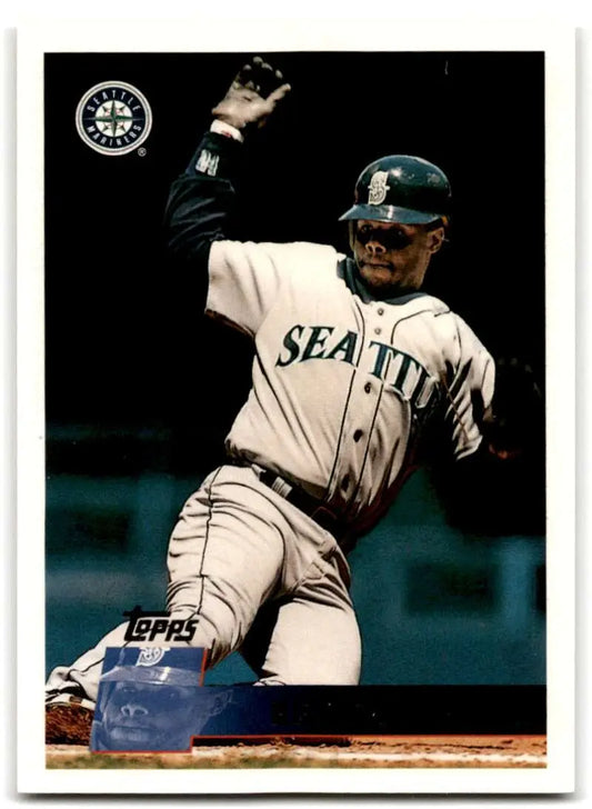 1996 Topps #205 Ken Griffey Jr. NM-MT Seattle Mariners Baseball Card - Baseball Card Single