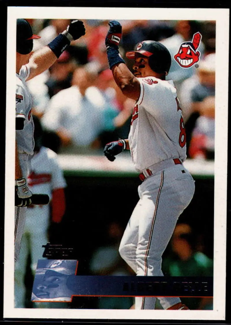 1996 Topps #45 Albert Belle NM-MT Cleveland Indians Baseball Card - Baseball Card Single