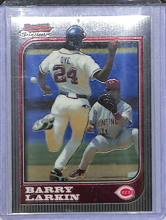 1997 Topps Chrome #7 Barry Larkin NM-MT Cincinnati Reds - Baseball Card Single
