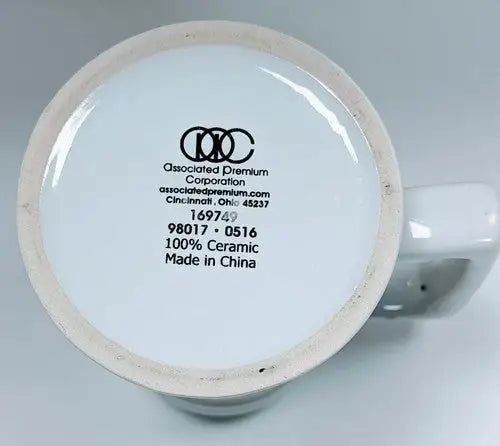 White ceramic mug base with manufacturer’s info for Arizona Diamondbacks oversized coffee mug
