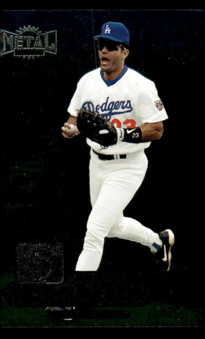 1998 Metal Universe #71 Eric Karros - Baseball Card Single