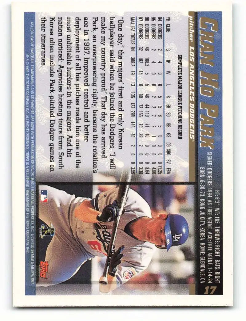 1998 Topps #17 Chan Ho Park NM-MT Los Angeles Dodgers Baseball Card - Baseball Card Single