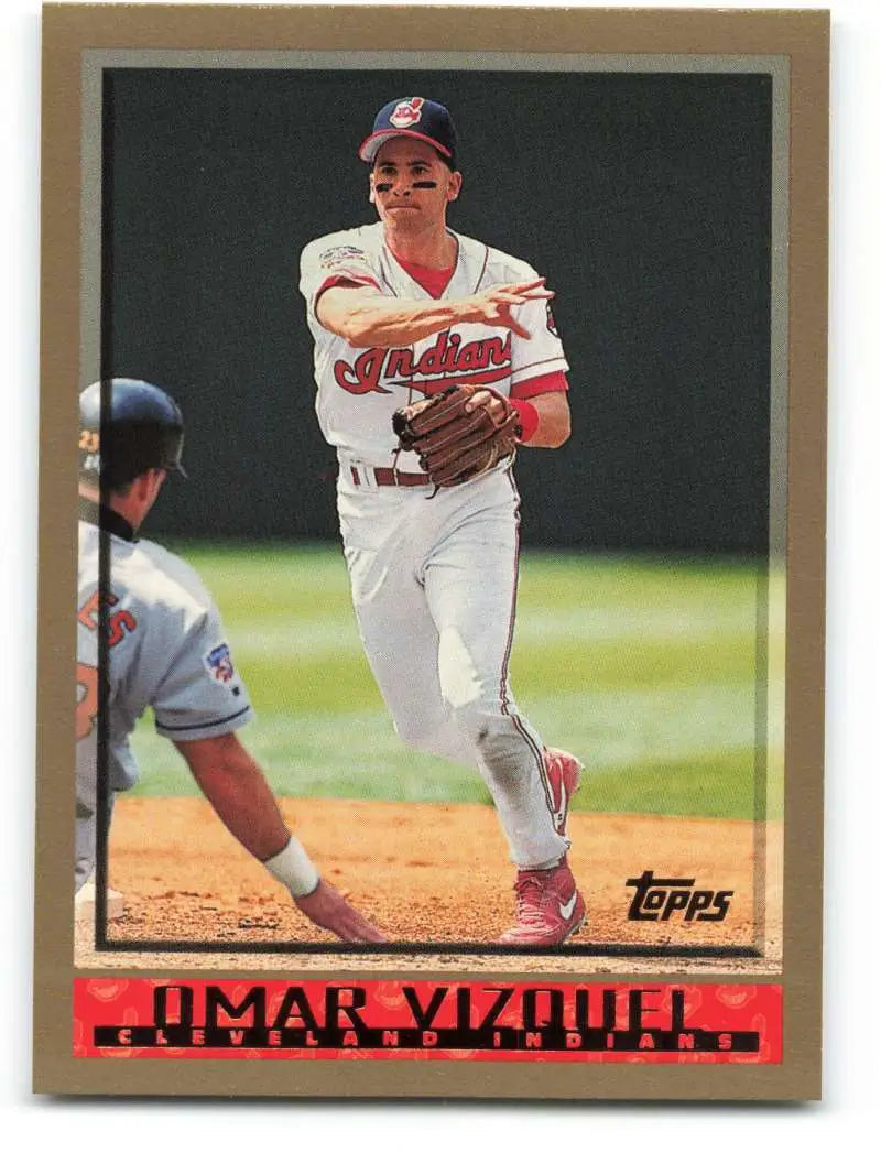 1998 Topps #33 Omar Vizquel NM-MT Cleveland Indians Baseball Card - Baseball Card Single