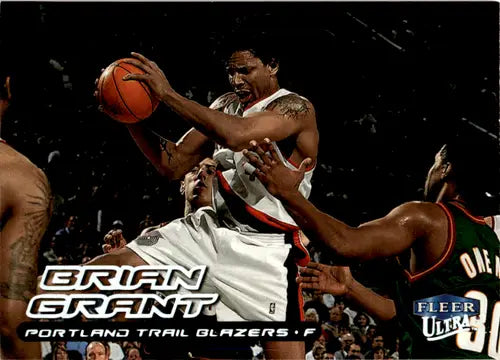 1999-00 Fleer Ultra #73 Brian Grant NM Near Mint Blazers ID:46010 - Basketball Card Single