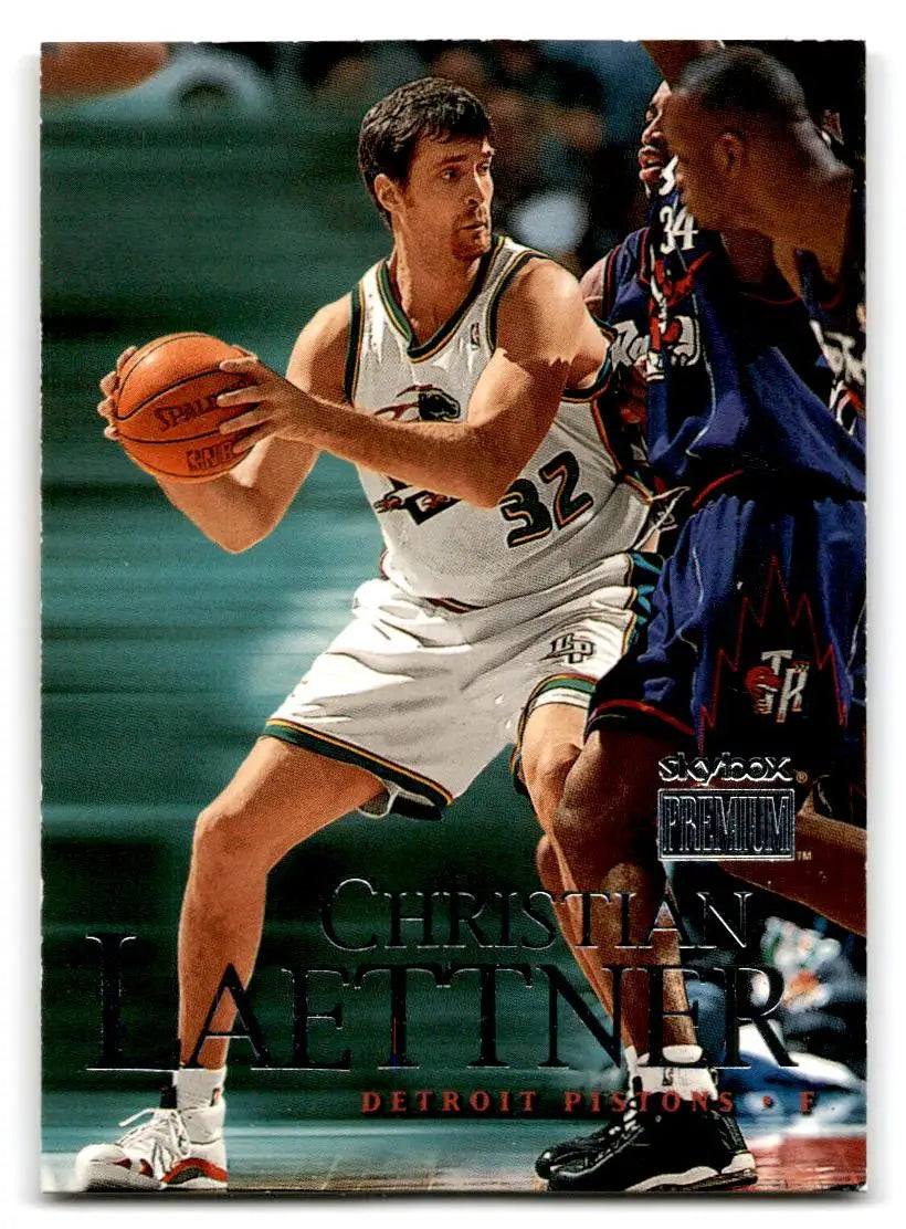 1999-00 SkyBox Premium #45 Christian Laettner - Basketball Card Single