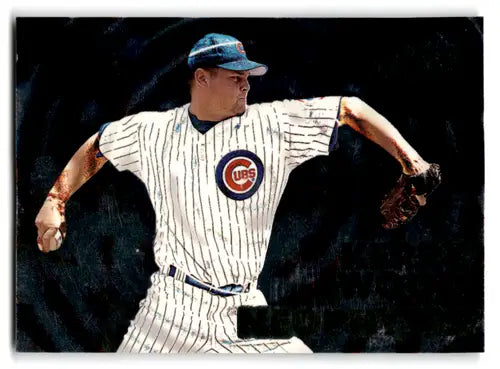 Baseball player in Cubs uniform pitching from the Metal Universe Neophytes series