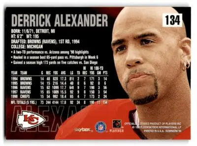 1999 SkyBox Dominion #134 Derrick Alexander - Football Card Single