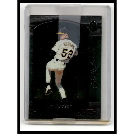 2000 Bowman Chrome #28 Tim Hudson NM-MT Baseball Card - Baseball Card Single