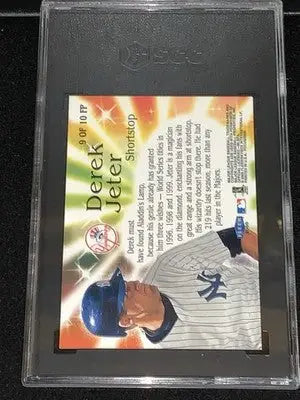 2000 Fleer Focus Pocus Insert #9FP Derek Jeter New York Yankees HOF SGC 9 MINT - Baseball Card Single