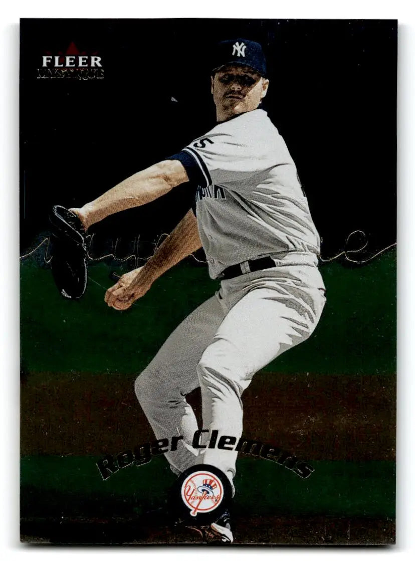 2000 Fleer Mystique #109 Roger Clemens - Baseball Card Single