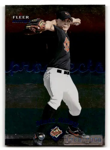 Original gloss Baseball card Fleer Mystique Matt Riley throwing pitcher 2000 PROS 1368/2000