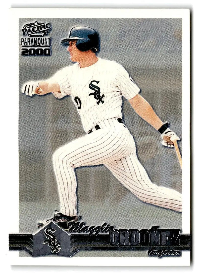 2000 Pacific Paramount #56 Magglio Ordonez - Baseball Card Single