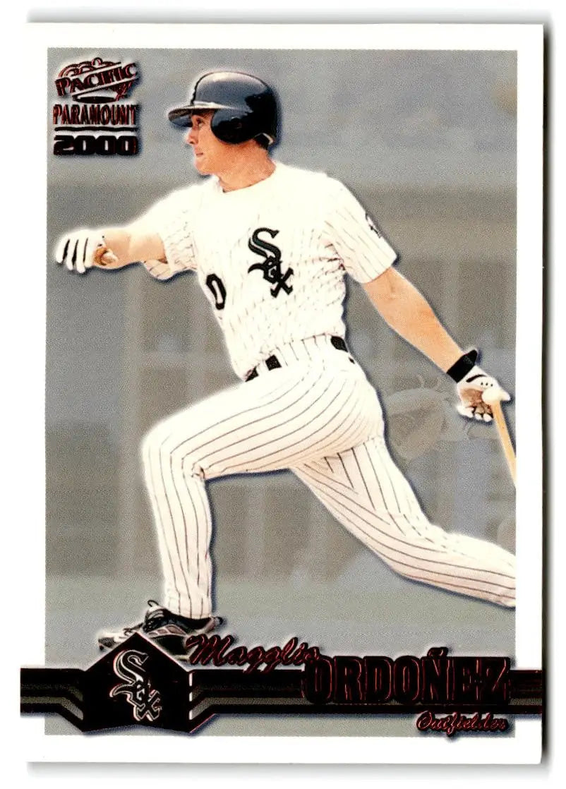 2000 Pacific Paramount #56 Magglio Ordonez Copper - Baseball Card Single