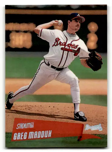 Greg Maddux baseball card from 2000 Topps Stadium Club Braves ID 59194